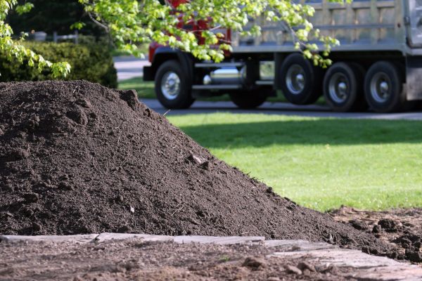 Yard Dirt Delivery in Bluffton