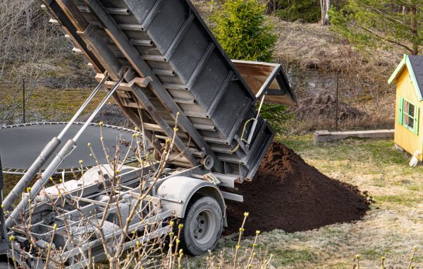 Yard Soil Delivery in Bluffton