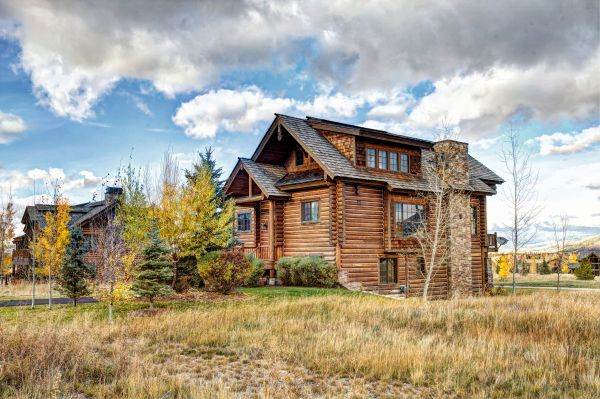 Cabin Landscaping in Bluffton